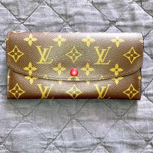 Louis Vuitton Emilie Wallet